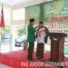 Terima Jaket Banser, Ini Ekspresi Ketua MWC NU Sidoarjo