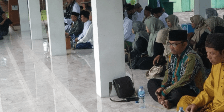 Peringatan Harlah NU, PAC Ansor Sidoarjo Kota Turut Serta Ziarah Muaziz NU